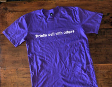 Drinks well with others Purple Size L T-Shirt